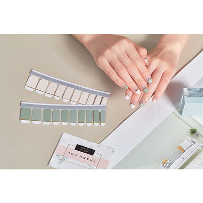 Pegatinas de Uñas Desprendibles con Diseños de Moda Internacional - Image 10