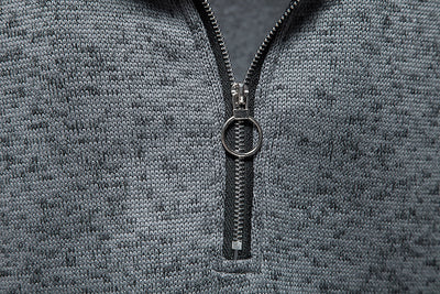 Suéter Camiseta Cuello Alto con Diseño de Cierre Hueco para Hombre - Image 13