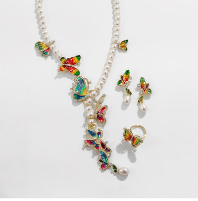 Conjunto de Tres Piezas: Collar, Anillo y Aretes de Perla de Agua Dulce con Diseño de Mariposa - Image 8