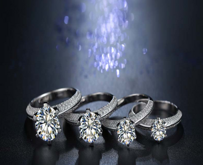 Anillo de Lujo con Seis Garras y Diamantes Pavé - Image 12