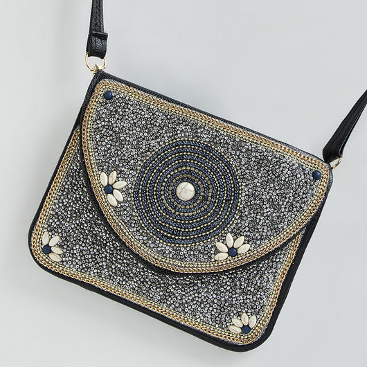 Bolso Bohemio Étnico con Cuentas y Compartimiento para Teléfono - Image 8