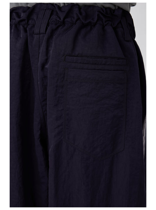 Pantalones Anchos de Talle Alto con Pliegues en Nylon - Image 22