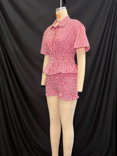 Conjunto de Camisa y Shorts a Cuadros Rojo y Blanco - Image 9