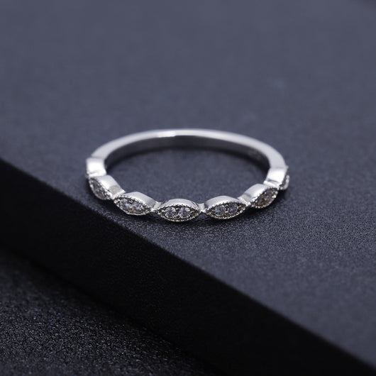 Anillo de Plata Esterlina con Moissanita de 1 Quilate y Microincrustaciones - Image 10