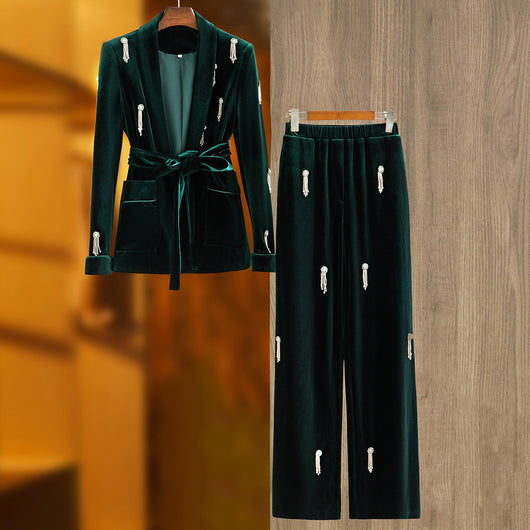Traje de Terciopelo con Detalles de Cuentas para Mujer