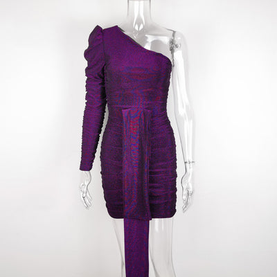 Vestido Corto Morado Asimétrico de Corte Slim - Image 7