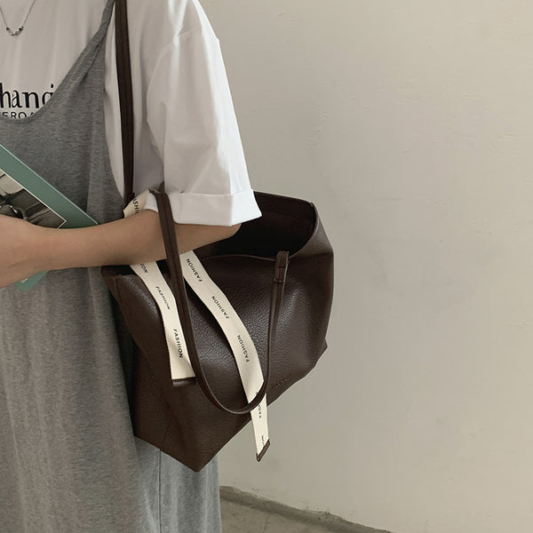 Bolso de Cuero Retro para Mujer - Diseño Clásico y Versátil