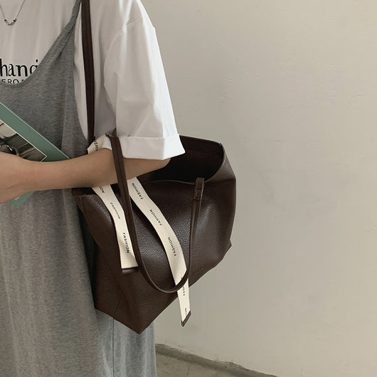 Bolso de Cuero Retro para Mujer - Diseño Clásico y Versátil