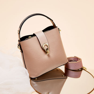 Bolso Mensajero de Cuero Premium para Mujer - Elegancia Minimalista