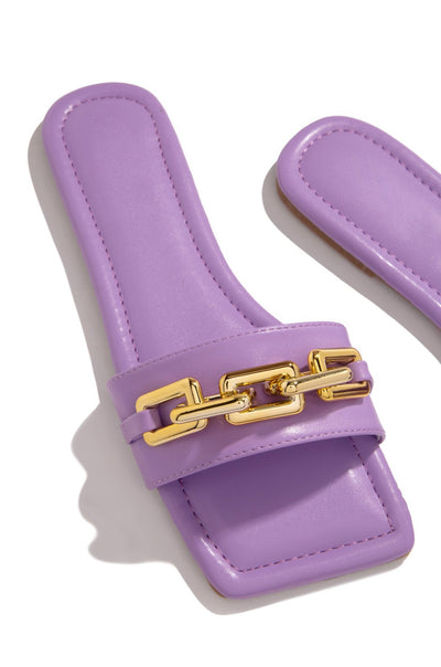 Pantuflas Planas para Mujer con Cadena Decorativa - Talla Grande - Image 3