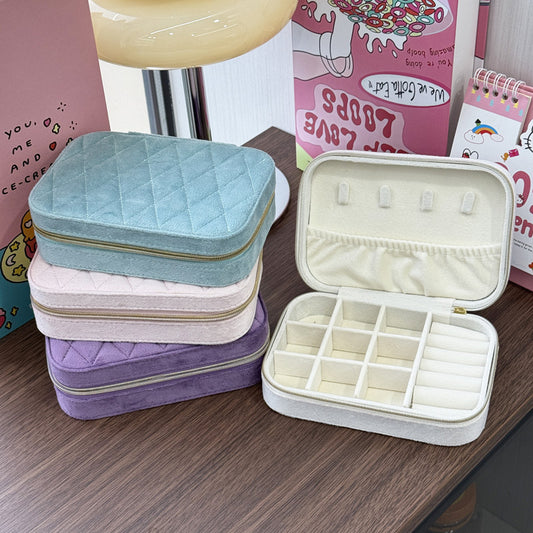 Organizador de Joyas Portátil con Estilo Minimalista - Image 2