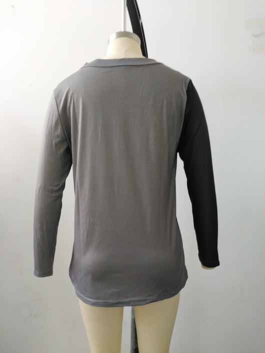 Playera de Cuello V a Rayas con Estampado y Mangas Largas - Image 11