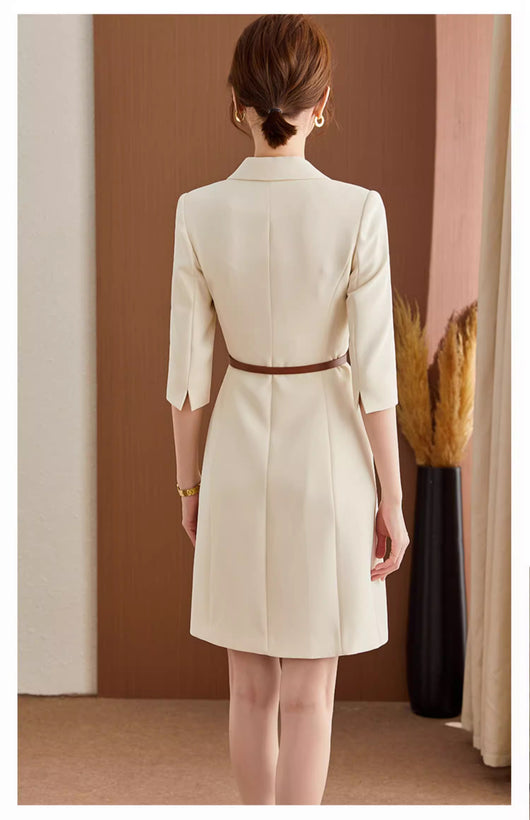 Traje Blanco Ejecutivo de Elegancia Profesional - Image 11