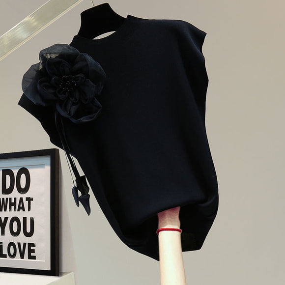 Blusa sin Mangas con Flores Bordadas en Cuentas