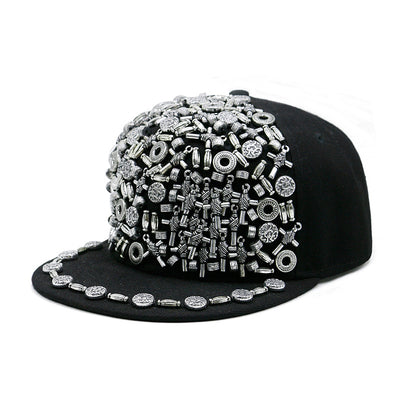 Gorra Harajuku Estilo Europeo Americano con Calavera y Remaches Cruzados - Image 20