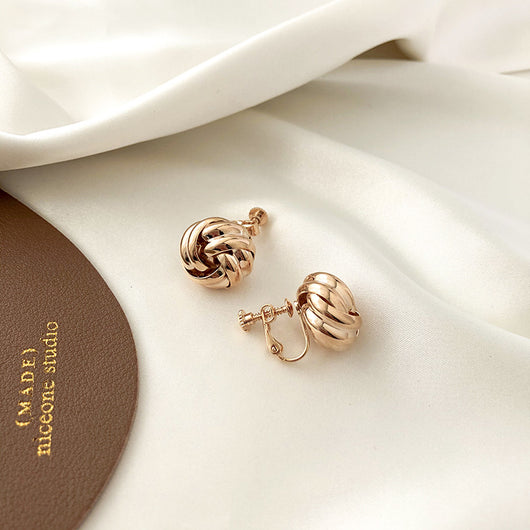 Aretes Clip Sin Perforación Diseño Trendy Influencer - Image 3
