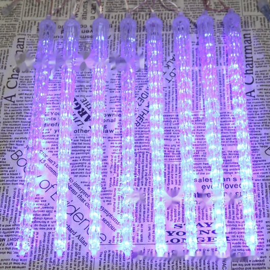Lámpara Solar Navideña con Luces LED en Forma de Cono de Hielo - Image 37