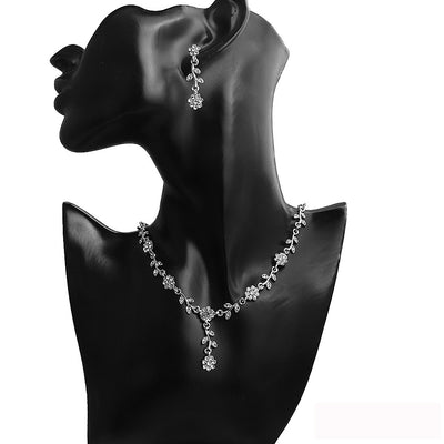 Conjunto de Aretes y Collar con Perlas y Cristales para Mujer - Image 49