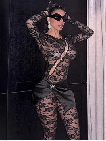Conjunto Sensual de Encaje Transparente con Recortes Estratégicos - Image 11