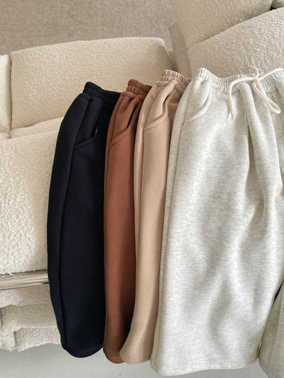 Pantalones Casuales Acolchados de Terciopelo Coreanos para Niños - Image 14