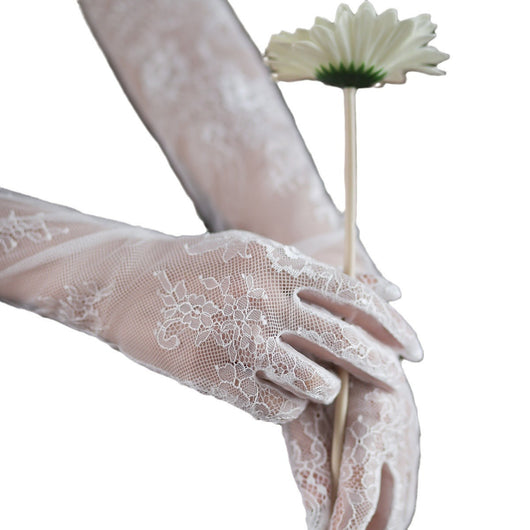 Guantes de Novia Encaje Blanco Tul Fairy para Sesión Fotográfica - Image 5