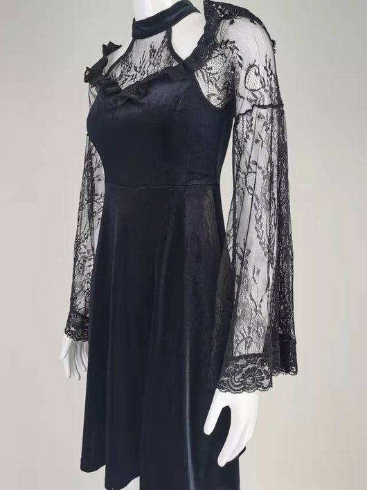 Vestido de Encaje Gótico con Paneles Oscuros - Image 4