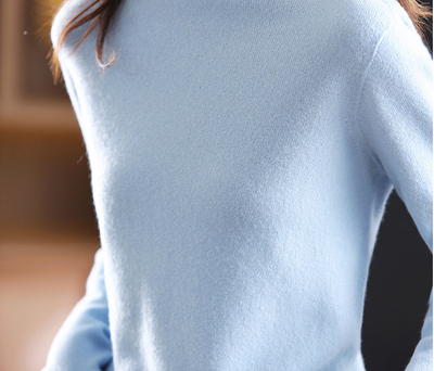 Suéter Cuello Alto Tejido Holgado en Cashmere - Image 8