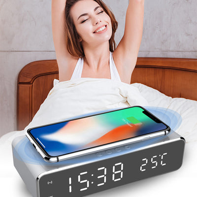Reloj Despertador LED con Cargador Inalámbrico, Espejo HD y Termómetro - Image 5