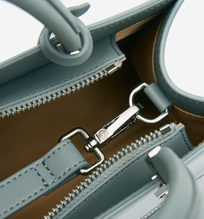 Bolso de Cuero Diagonal para Mamá - Diseño Práctico y Elegante - Image 22