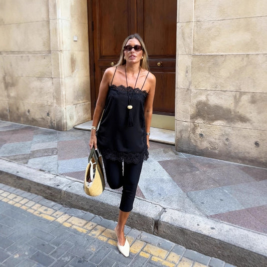 Top Strappy Sexy con Encaje - Estilo Chic y Sofisticado - Image 2