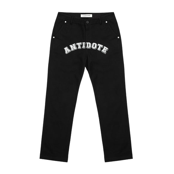 Pantalones Casuales con Letras Bordadas y Detalles Contrastantes
