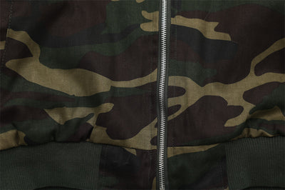 Abrigo Hoodie de Terciopelo con Bordado de Letras y Patrón Camuflaje - Image 12