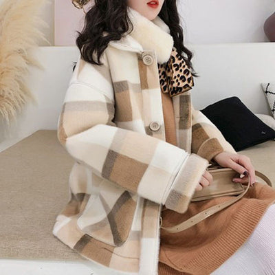 Abrigo de Lana y Pelaje Sintético para Mujer - Colección Premium - Image 9