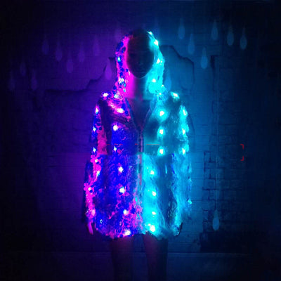 Chaqueta Brillante con Lentejuelas y Luz LED Integrada - Image 4