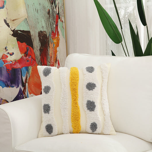 Almohada de Algodón con Bordado Artesanal - Image 5