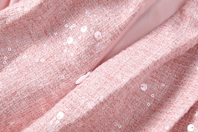 Vestido Corto Elegante con Lentejuelas y Volantes - Image 16