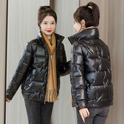 Chaqueta Acolchada para Mujer con Cuello Alto y Relleno de Plumón - Image 2