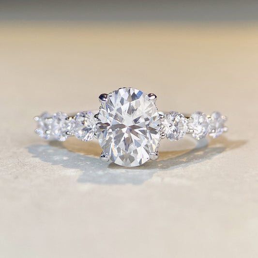 Anillo de Moissanita con Diseño Extraterrestre en Plata de Ley S925 para Mujer