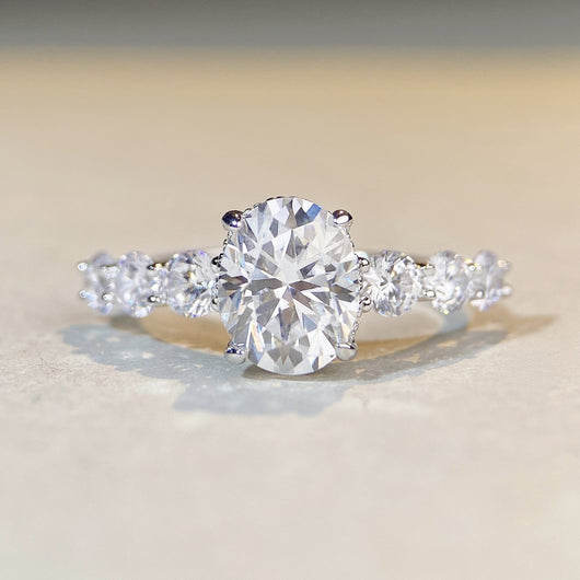 Anillo de Moissanita con Diseño Extraterrestre en Plata de Ley S925 para Mujer