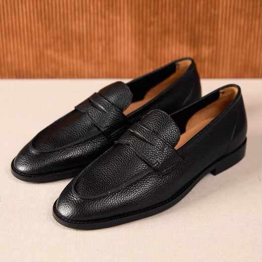 Mocasín Clásico Británico en Cuero Granulado Litchi para Hombre