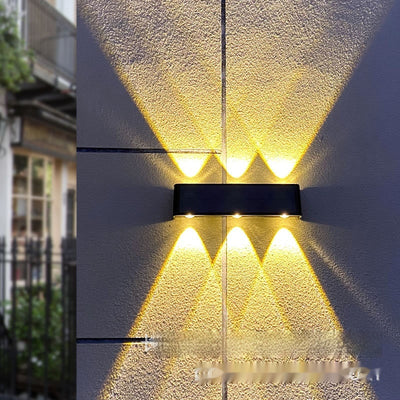 Lámpara Solar LED para Exterior - Iluminación Inteligente para Patios y Jardines