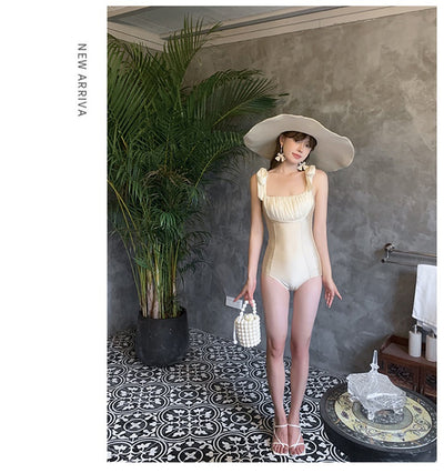 Traje de Baño Enterizo Triangular con Lazos para el Verano - Image 12