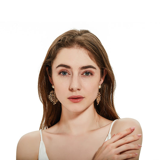 Aretes de Aleación con Forma de Coral para Mujer - Image 4