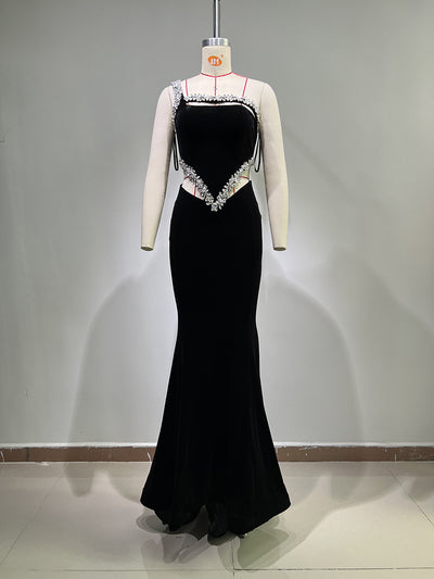 Vestido Asimétrico con Hombro Único y Detalles de Diamantes - Image 16