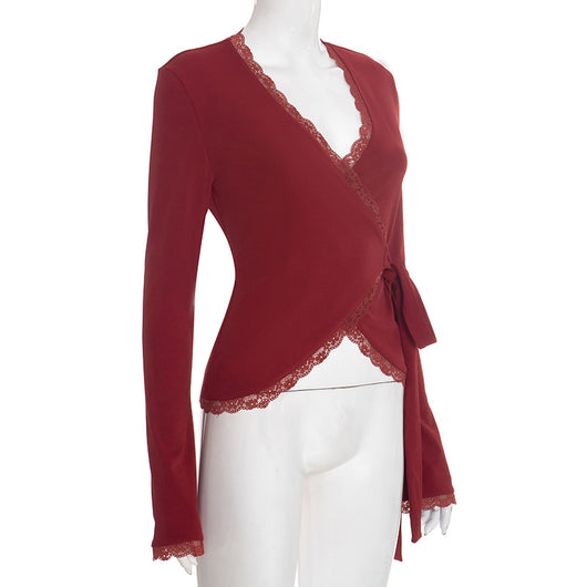 Blusa Escote en V Profundo con Cruzado Frontal y Encaje - Image 10