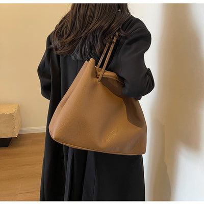 Bolso de Hombro Grande para Mujer - Capacidad Máxima y Portabilidad - Image 22