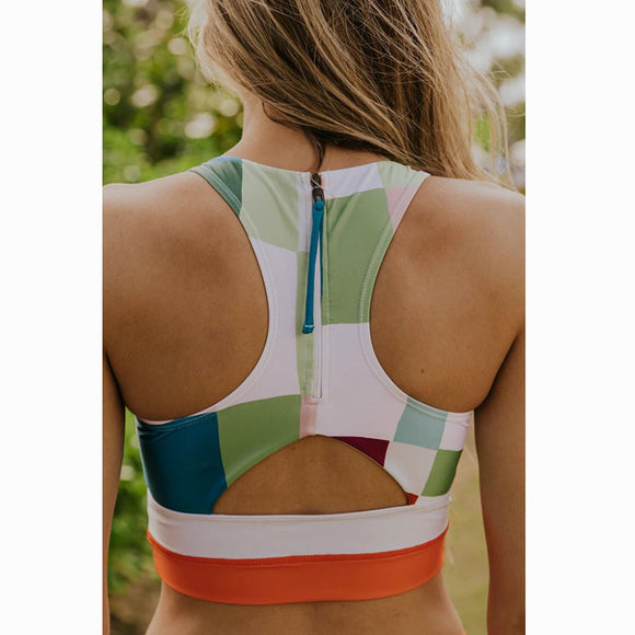 Bikini Dos Piezas con Shorts de Cintura Alta y Escote Ombliguero