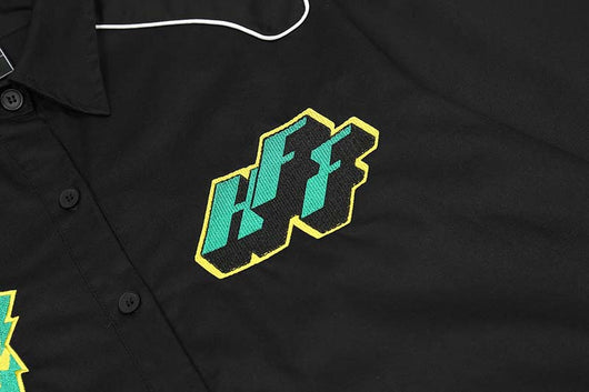 Camisa Suelta con Bordado de Letras para Hombre - Image 16