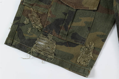 Shorts Punk Holgados con Múltiples Bolsillos y Detalles Rotos - Image 10