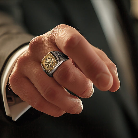 Anillo de Plata Viking con Diseño de Dragón y Espada - Estilo Nórdico para Hombre